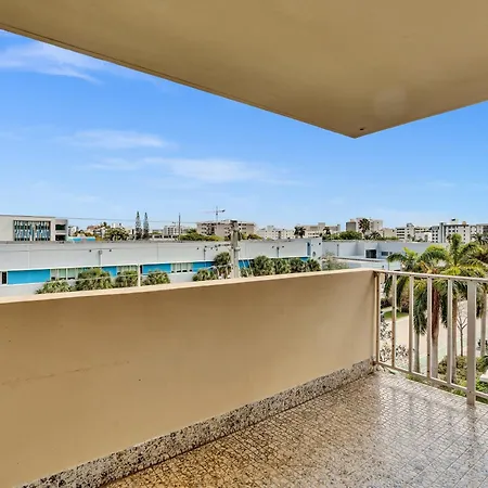 Bay Harbor Sunset Apt 5A